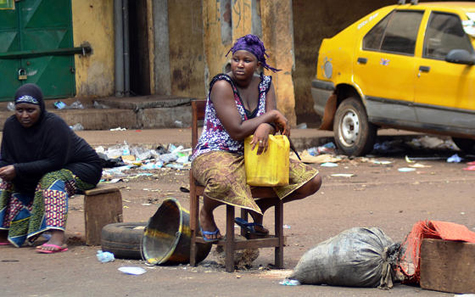 ВОЗ: страны, где зафиксированы случаи заражения вирусом Эбола, должны ввести медконтроль